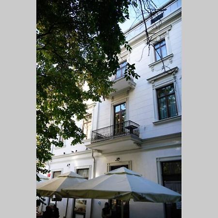 Marvellous Design Studio Old Town Bucarest Esterno foto